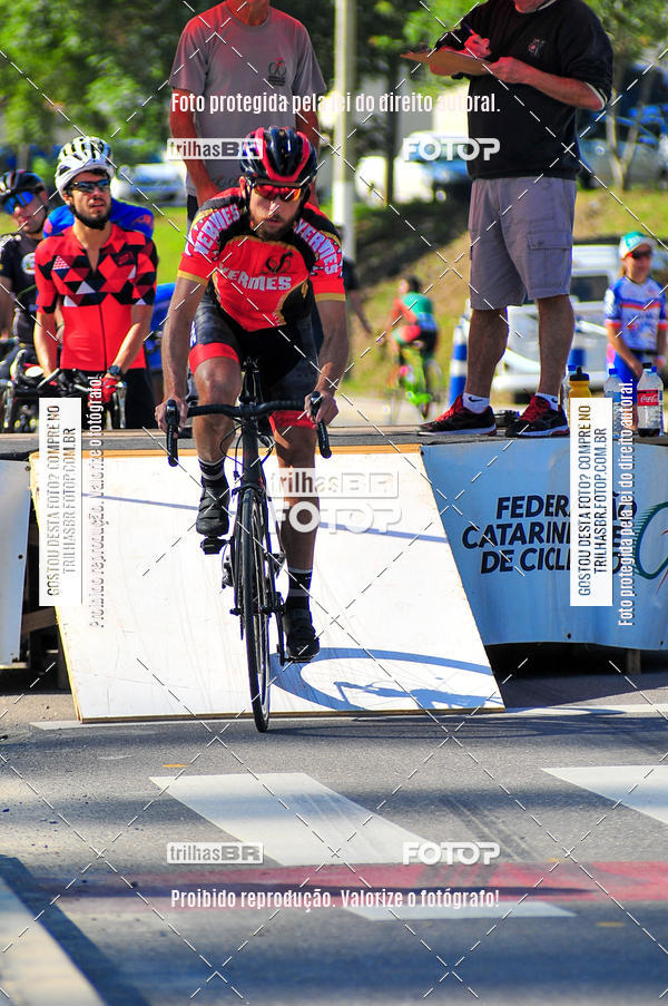 Buy your photos of the eventVolta de Brusque on Fotop
