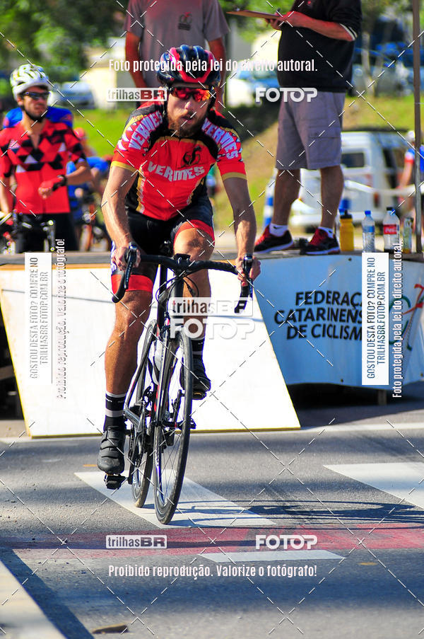 Buy your photos of the eventVolta de Brusque on Fotop
