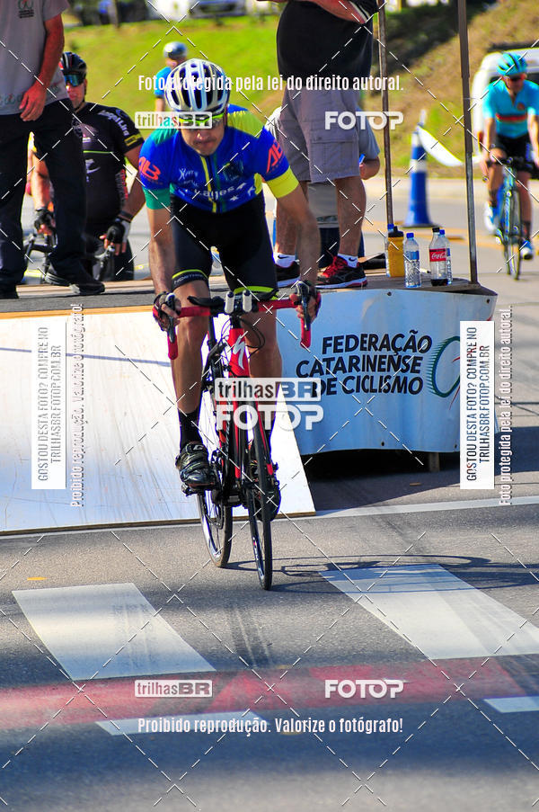 Buy your photos of the eventVolta de Brusque on Fotop