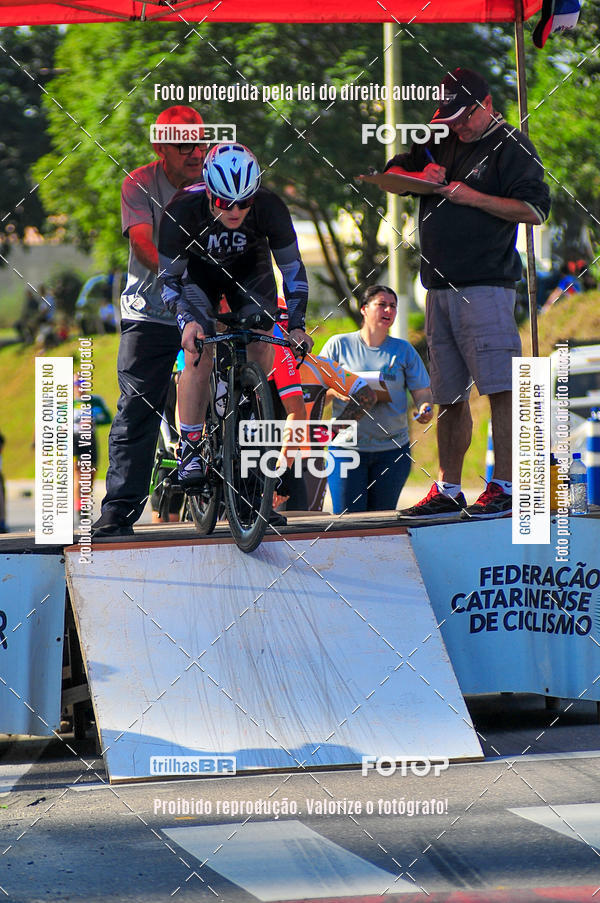 Buy your photos of the eventVolta de Brusque on Fotop