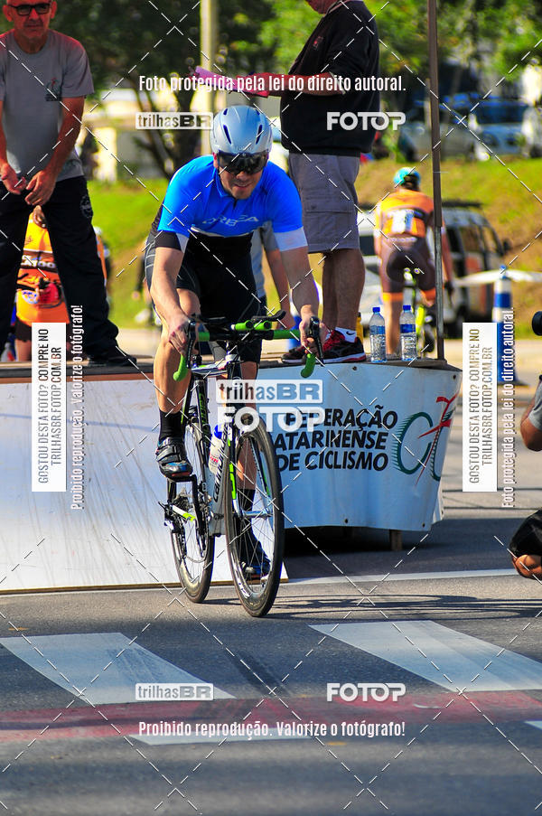 Buy your photos of the eventVolta de Brusque on Fotop