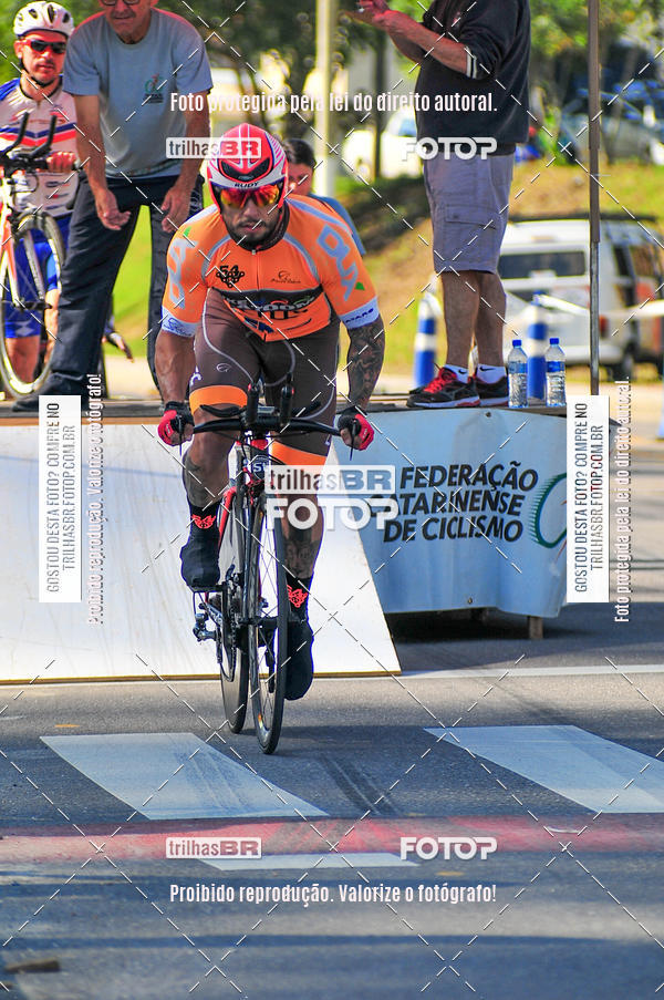 Buy your photos of the eventVolta de Brusque on Fotop