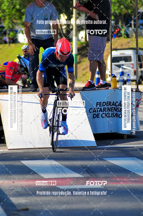 Buy your photos of the eventVolta de Brusque on Fotop