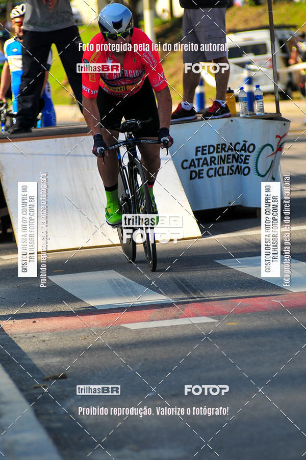 Buy your photos of the eventVolta de Brusque on Fotop