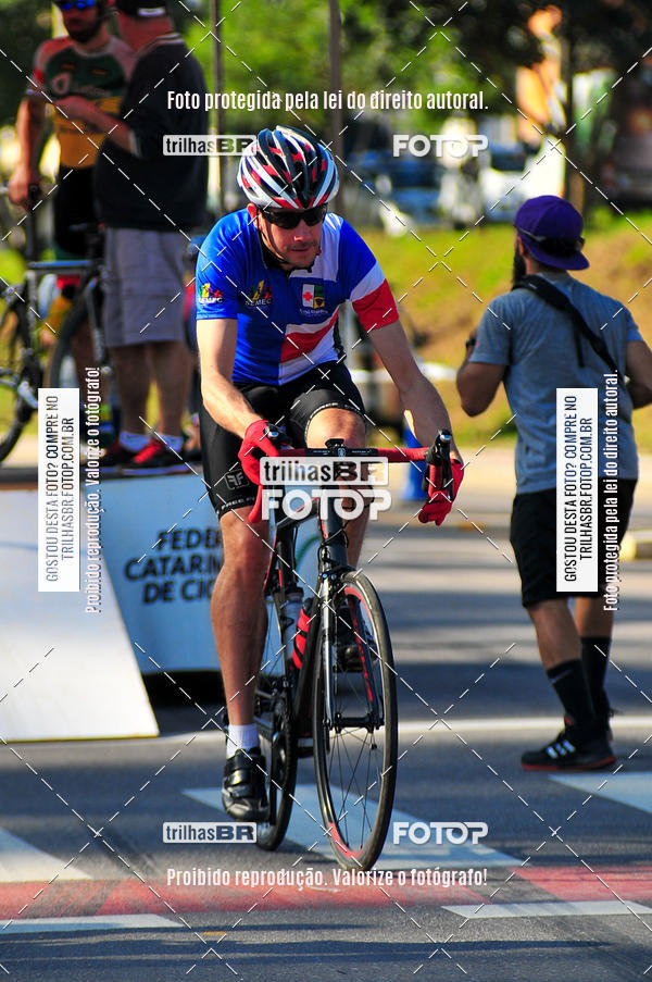 Buy your photos of the eventVolta de Brusque on Fotop