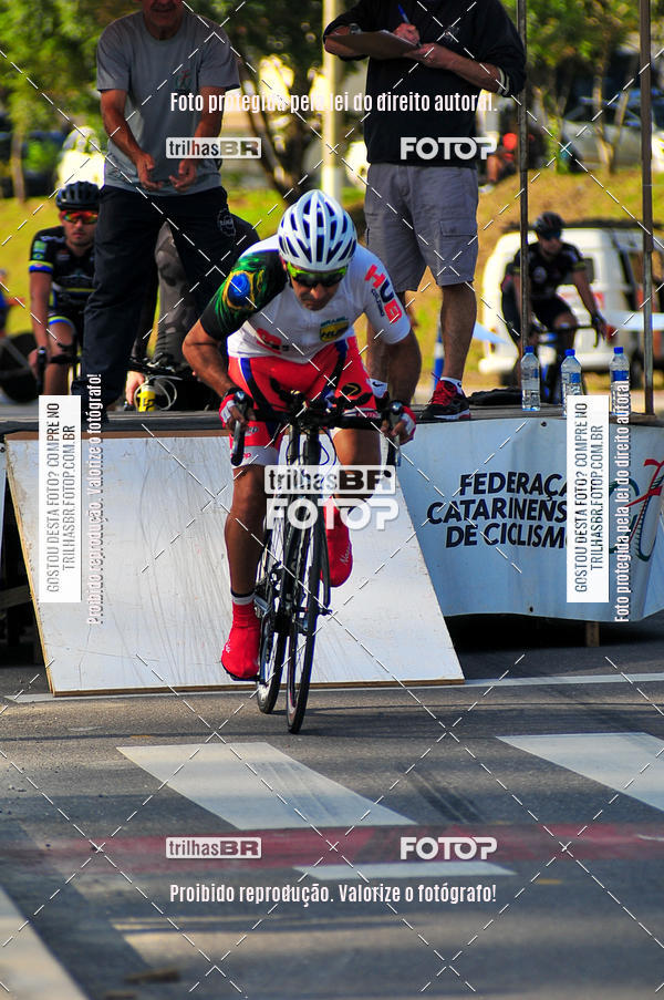 Buy your photos of the eventVolta de Brusque on Fotop