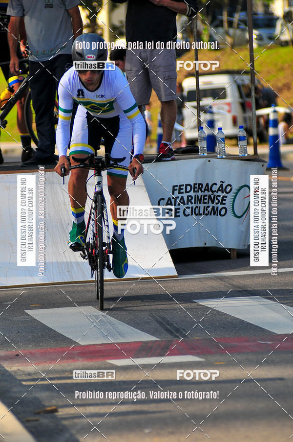 Buy your photos of the eventVolta de Brusque on Fotop