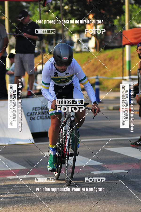 Buy your photos of the eventVolta de Brusque on Fotop