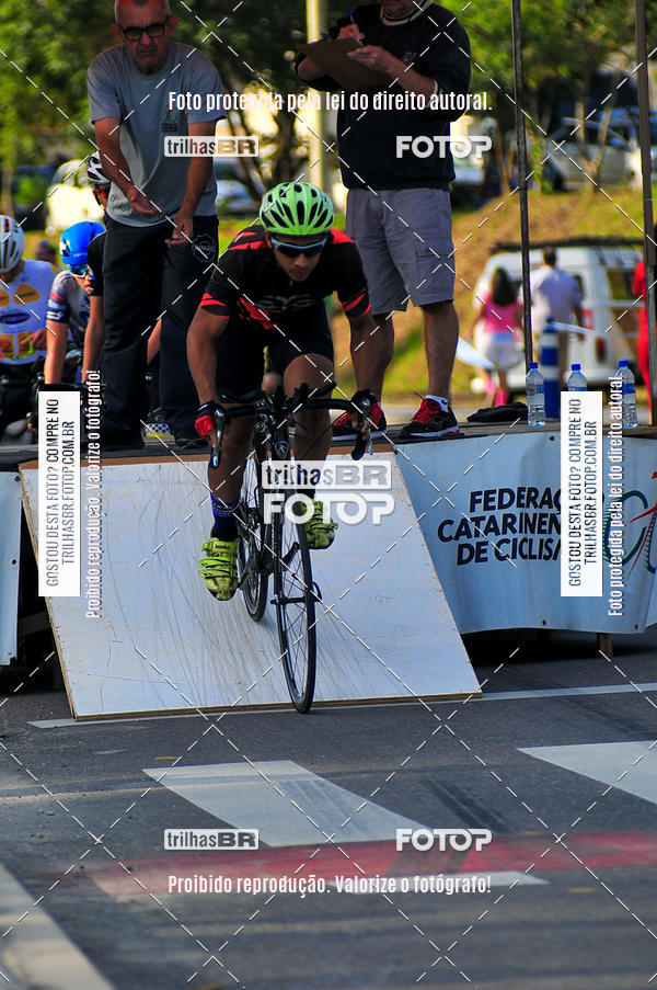 Buy your photos of the eventVolta de Brusque on Fotop