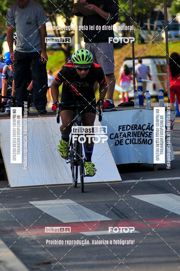 Buy your photos of the eventVolta de Brusque on Fotop