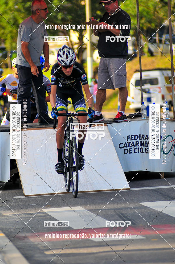 Buy your photos of the eventVolta de Brusque on Fotop