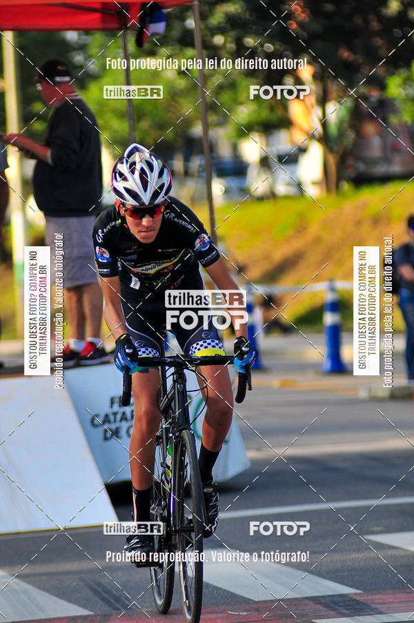 Buy your photos of the eventVolta de Brusque on Fotop