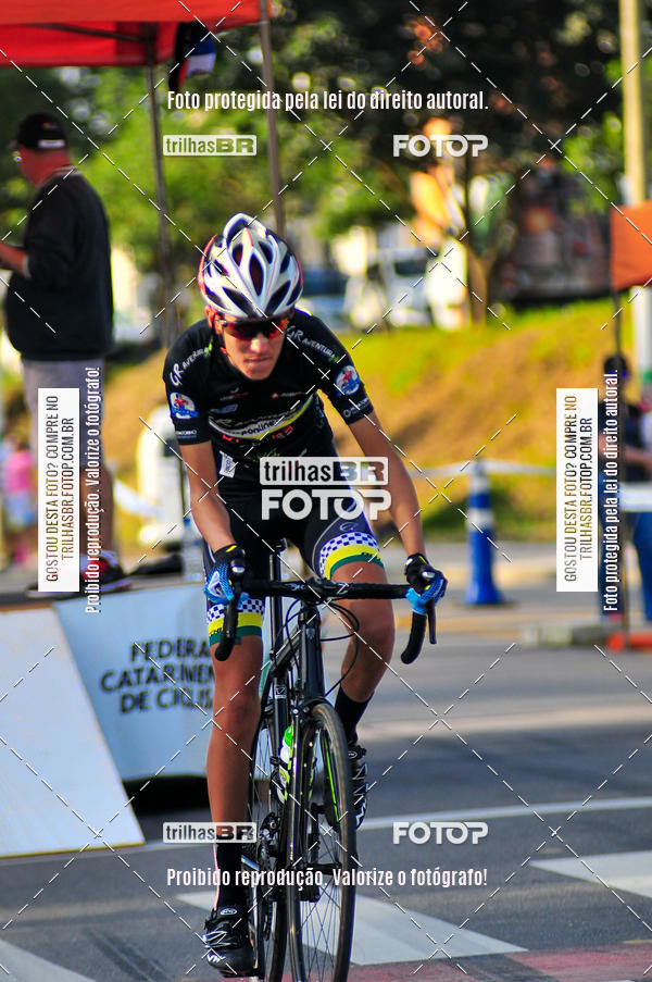 Buy your photos of the eventVolta de Brusque on Fotop