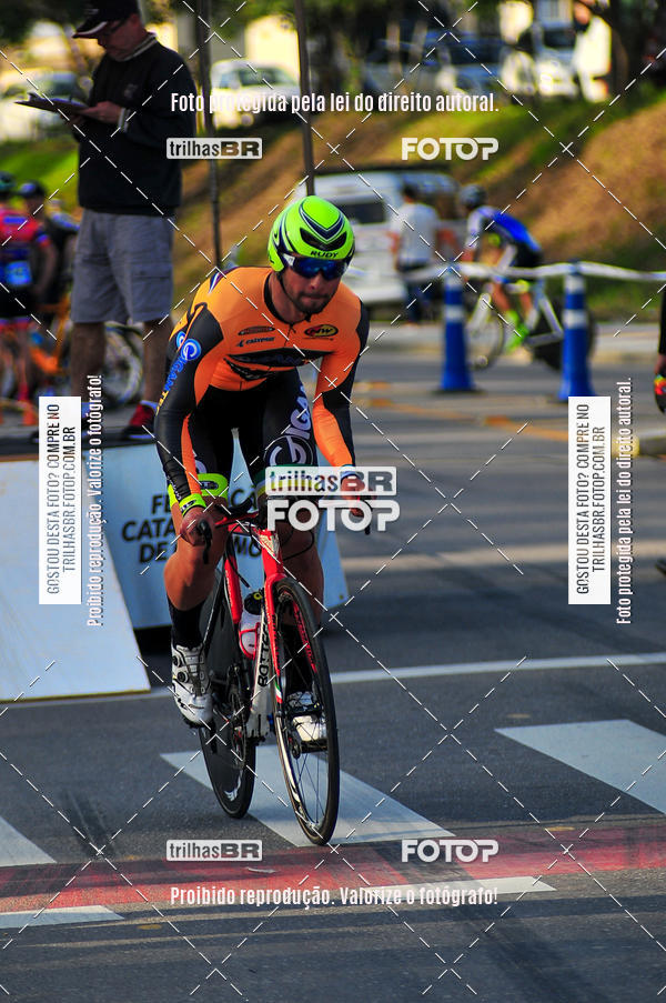 Buy your photos of the eventVolta de Brusque on Fotop