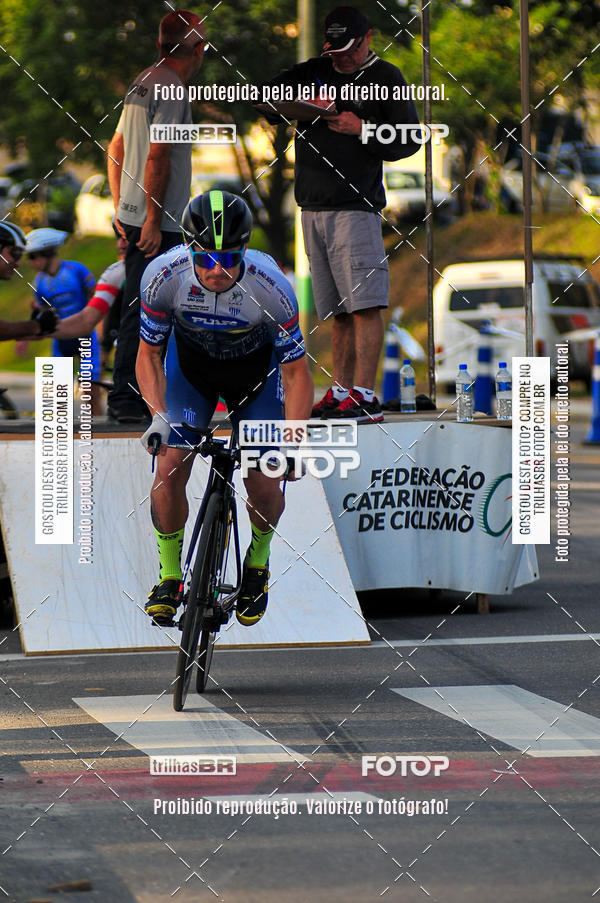 Buy your photos of the eventVolta de Brusque on Fotop