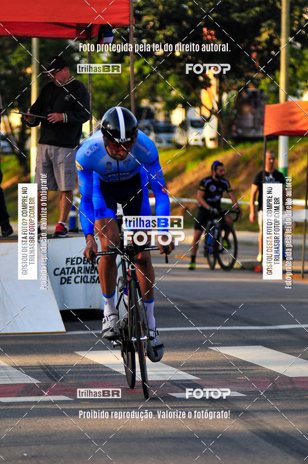 Buy your photos of the eventVolta de Brusque on Fotop