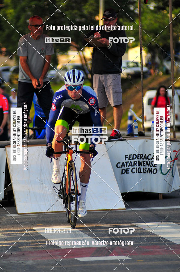 Buy your photos of the eventVolta de Brusque on Fotop