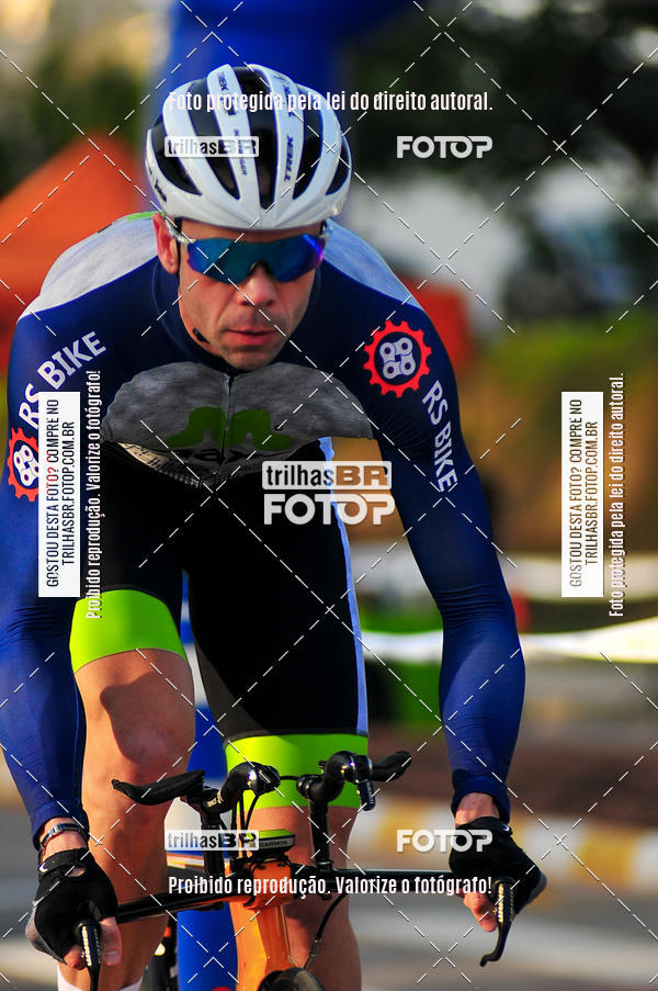 Buy your photos of the eventVolta de Brusque on Fotop