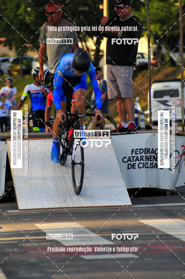 Buy your photos of the eventVolta de Brusque on Fotop