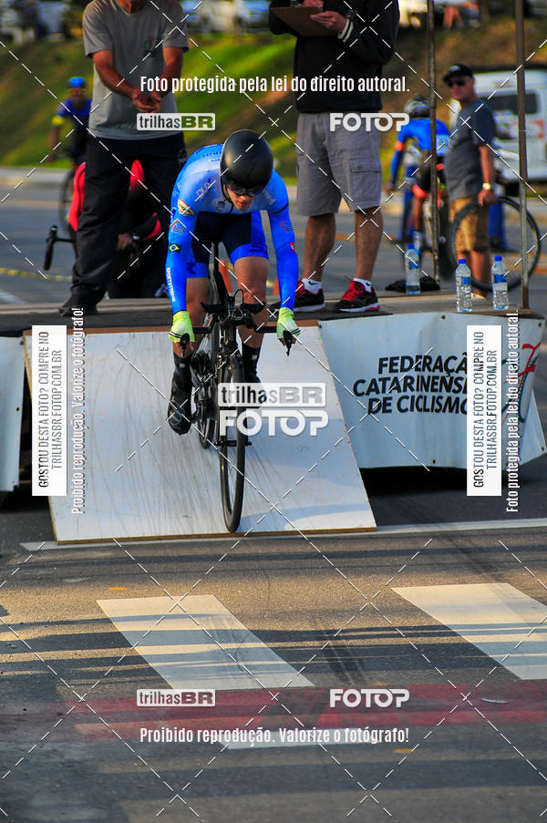 Buy your photos of the eventVolta de Brusque on Fotop