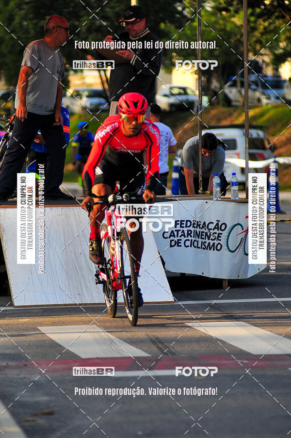 Buy your photos of the eventVolta de Brusque on Fotop