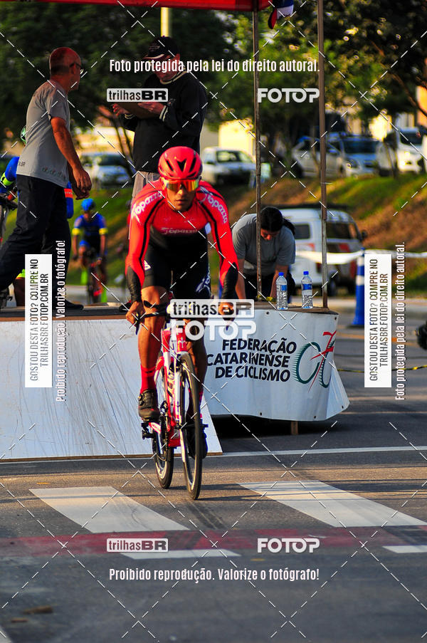 Buy your photos of the eventVolta de Brusque on Fotop
