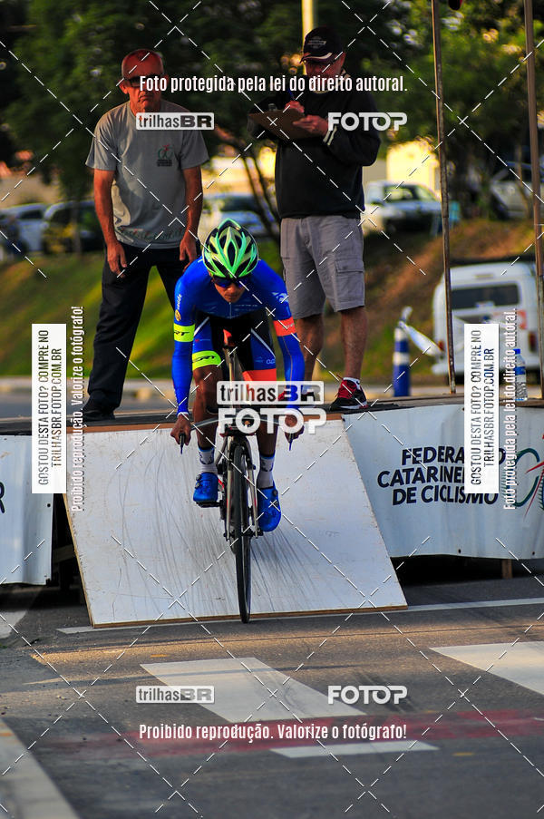 Buy your photos of the eventVolta de Brusque on Fotop