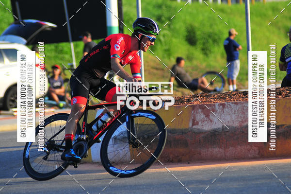 Buy your photos of the eventVolta de Brusque on Fotop