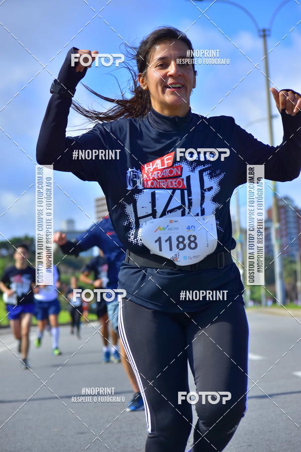 Buy your photos of the eventHalf Maraton Montevideo on Fotop