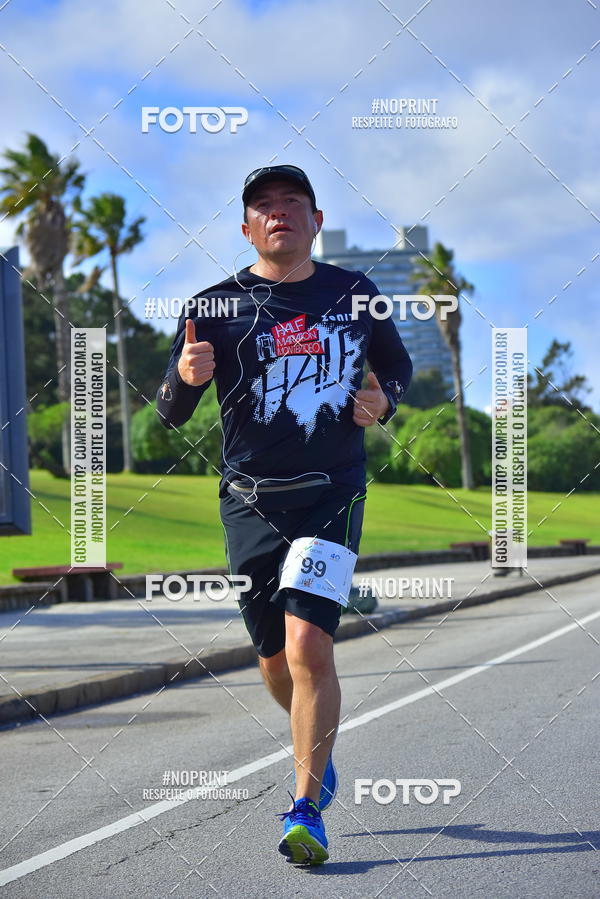 Buy your photos of the eventHalf Maraton Montevideo on Fotop