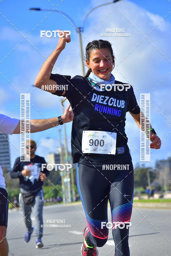 Buy your photos of the eventHalf Maraton Montevideo on Fotop