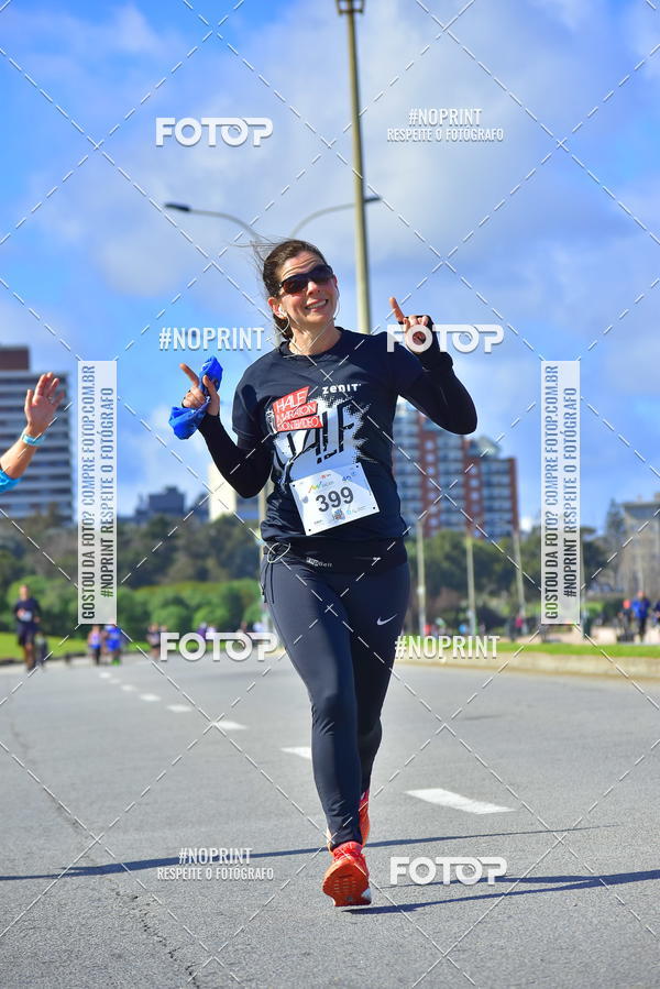 Buy your photos of the eventHalf Maraton Montevideo on Fotop