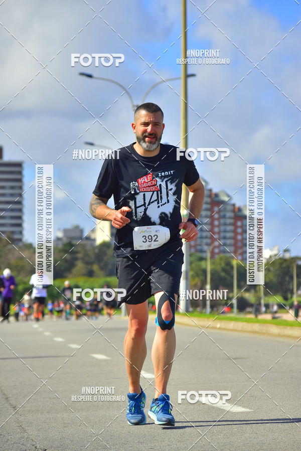 Buy your photos of the eventHalf Maraton Montevideo on Fotop