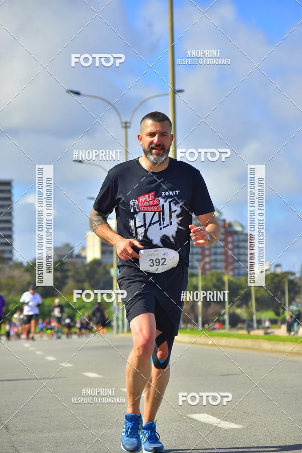 Buy your photos of the eventHalf Maraton Montevideo on Fotop