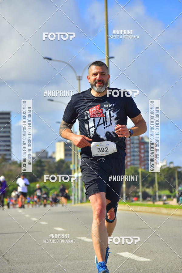 Buy your photos of the eventHalf Maraton Montevideo on Fotop