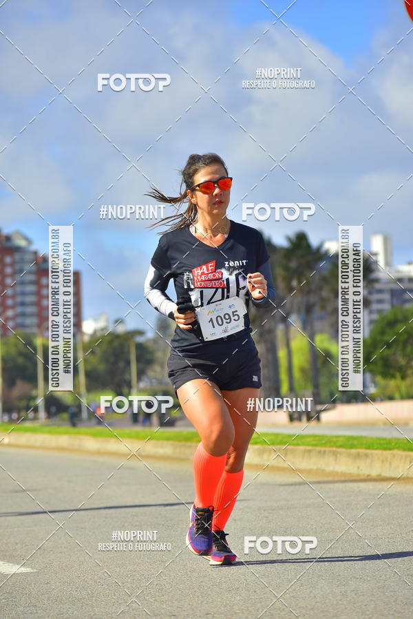 Buy your photos of the eventHalf Maraton Montevideo on Fotop
