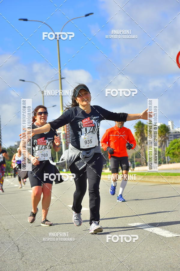 Buy your photos of the eventHalf Maraton Montevideo on Fotop