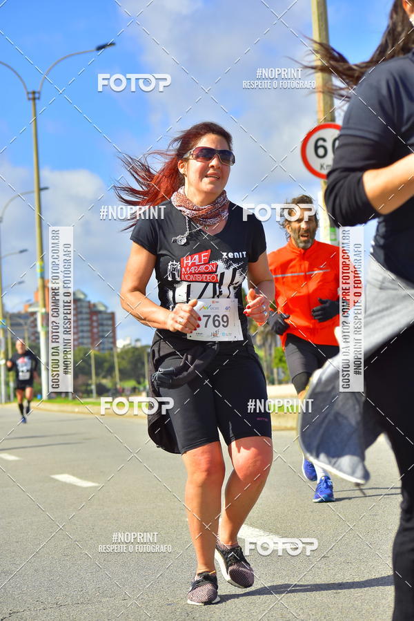 Buy your photos of the eventHalf Maraton Montevideo on Fotop