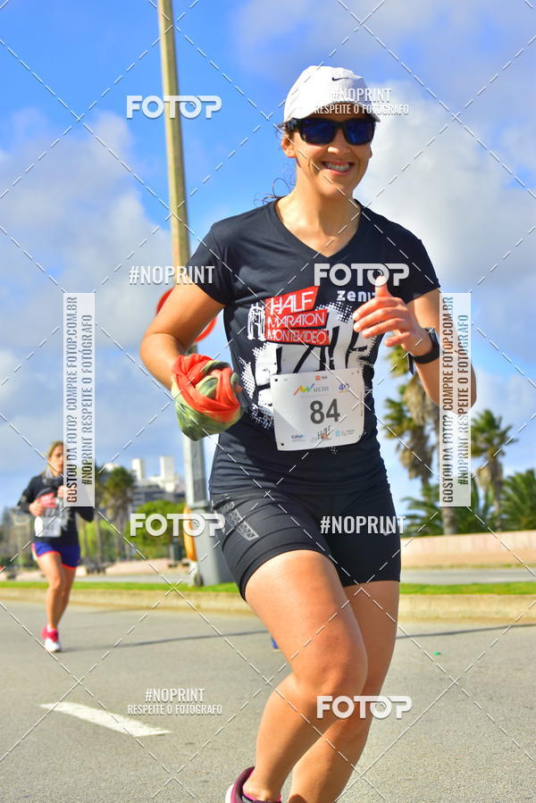 Buy your photos of the eventHalf Maraton Montevideo on Fotop