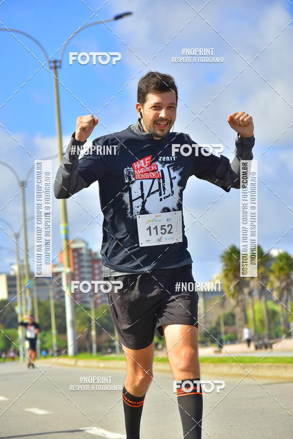 Buy your photos of the eventHalf Maraton Montevideo on Fotop