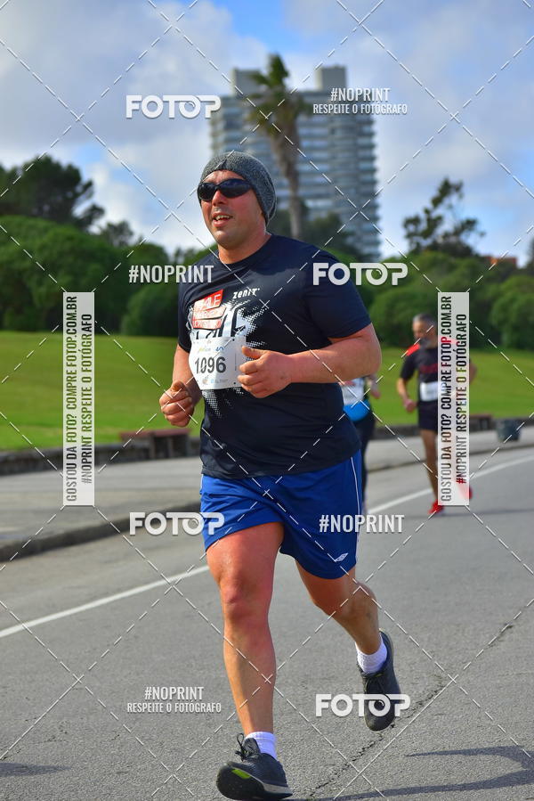 Buy your photos of the eventHalf Maraton Montevideo on Fotop