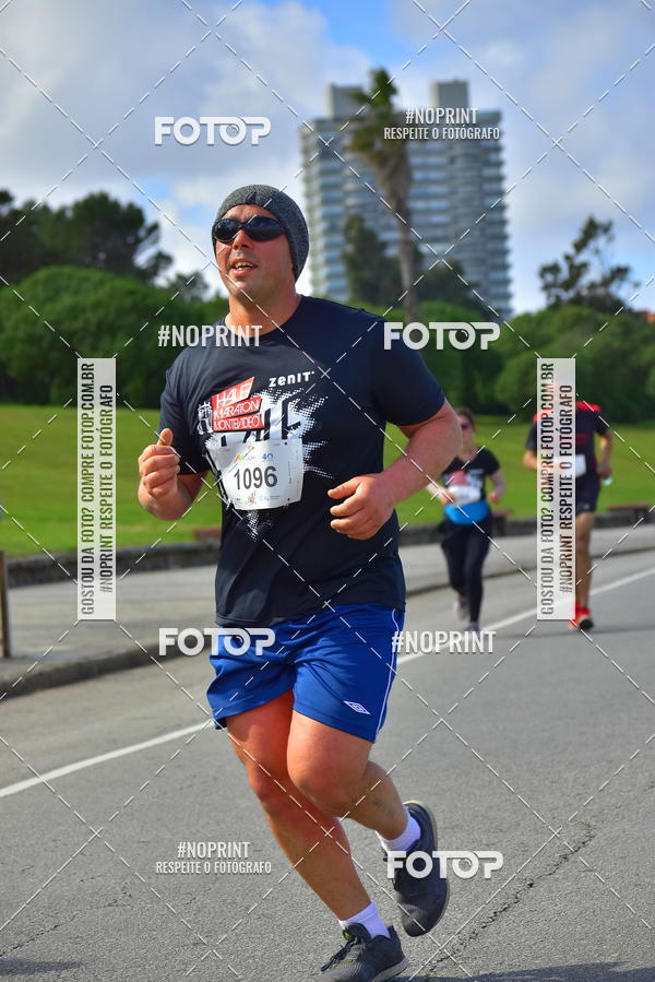 Buy your photos of the eventHalf Maraton Montevideo on Fotop