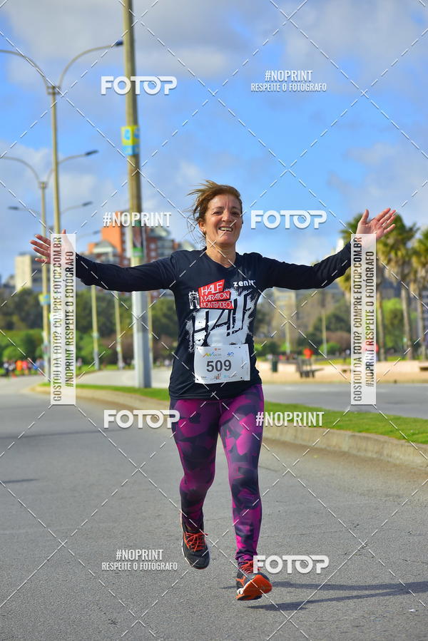 Buy your photos of the eventHalf Maraton Montevideo on Fotop