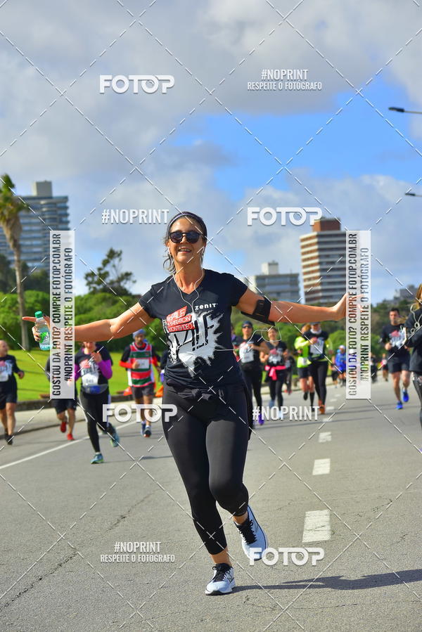 Buy your photos of the eventHalf Maraton Montevideo on Fotop