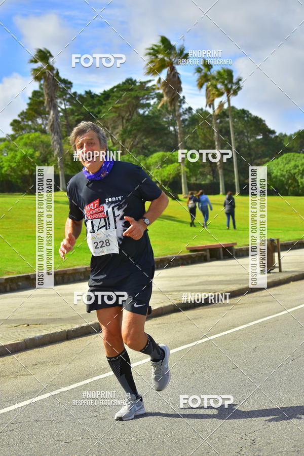 Buy your photos of the eventHalf Maraton Montevideo on Fotop