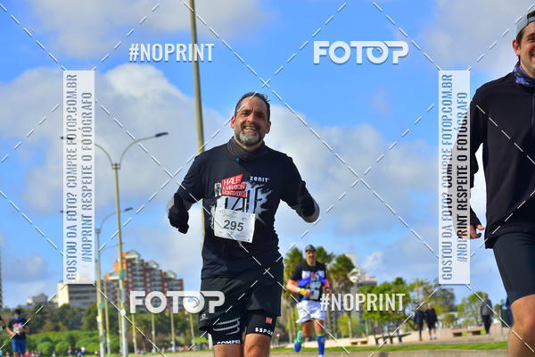 Buy your photos of the eventHalf Maraton Montevideo on Fotop