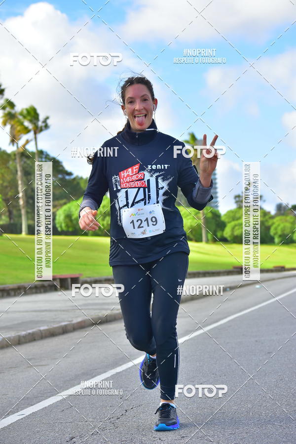 Buy your photos of the eventHalf Maraton Montevideo on Fotop