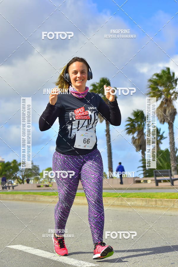 Buy your photos of the eventHalf Maraton Montevideo on Fotop