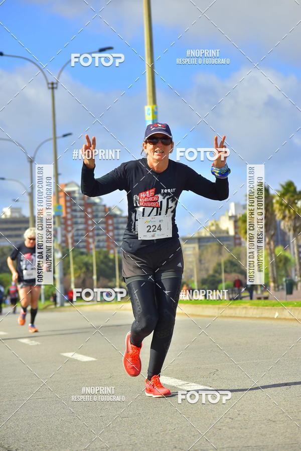 Buy your photos of the eventHalf Maraton Montevideo on Fotop