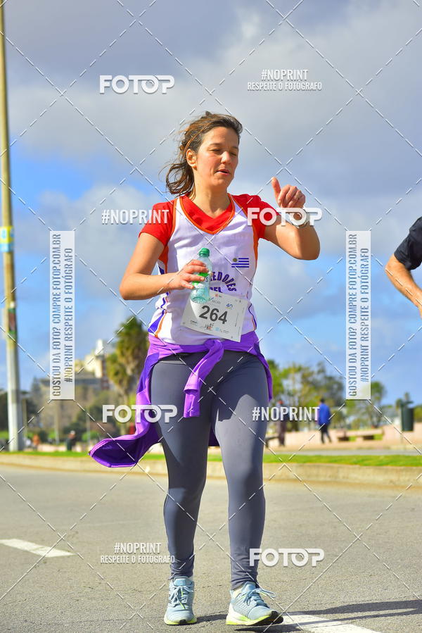 Buy your photos of the eventHalf Maraton Montevideo on Fotop